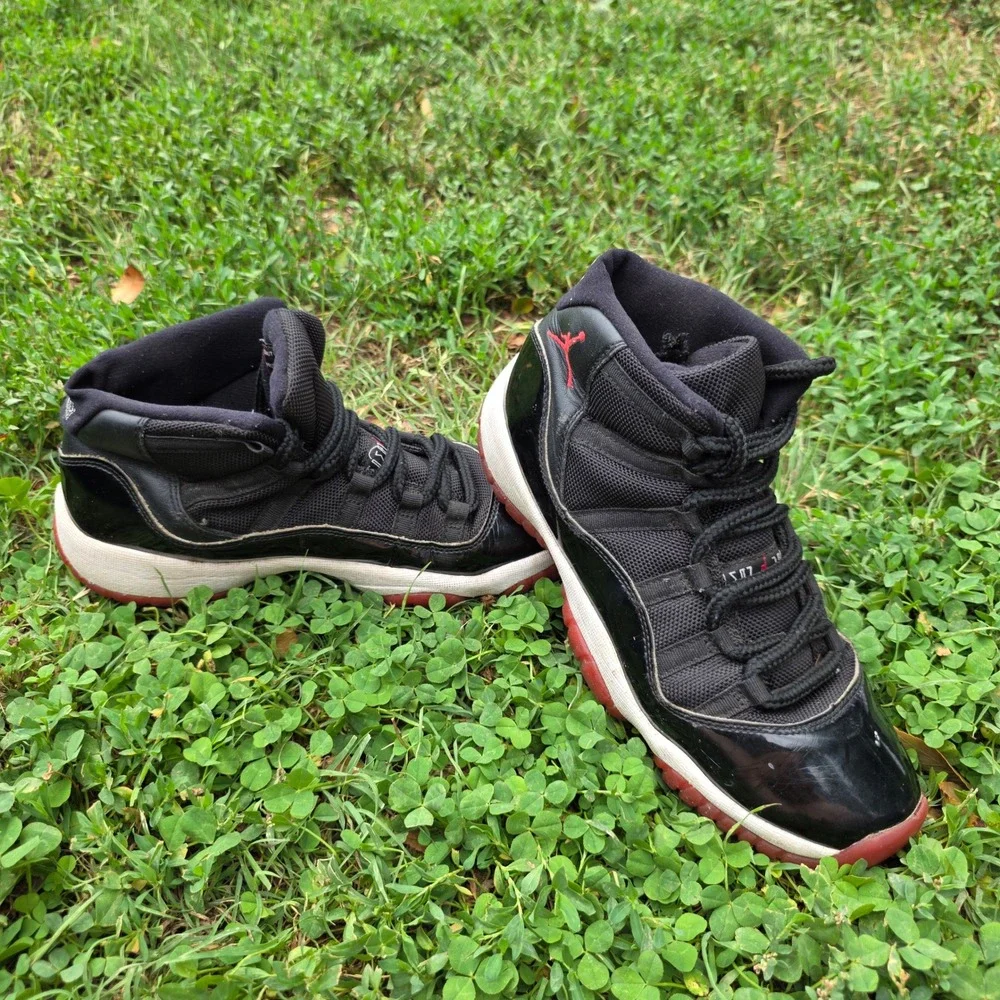 Jordan Air Jordan 11 Retro Bred Black True Red White 378037-061 Mens Sneakers